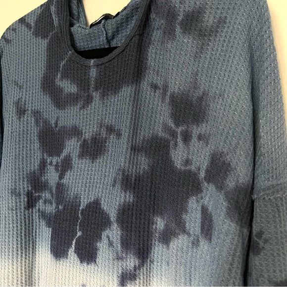 T Party Navy Blue Tie Dye Waffle Knit Hoodie Hooded Sweater Size L - Picture 5 of 8